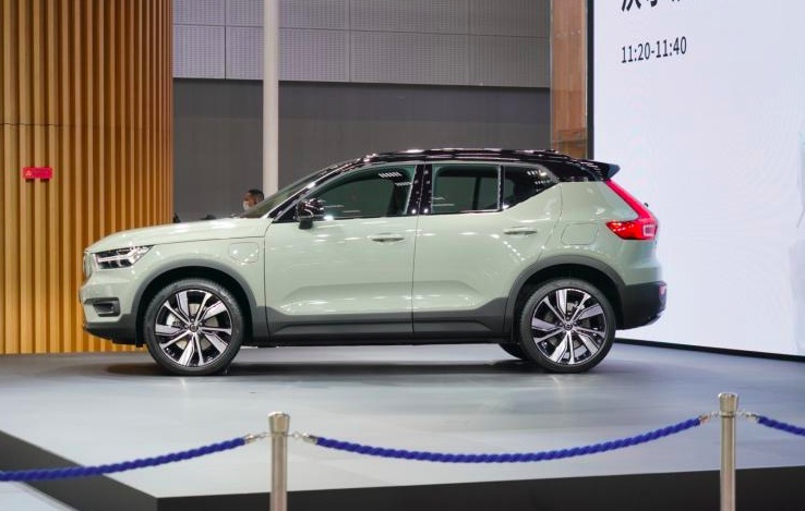 沃尔沃XC40纯电版，堪比性能车？