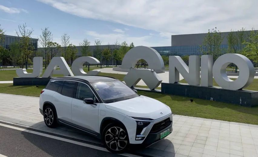 蔚来汽车“摊牌”：即便年亏损达200亿，前瞻布局绝不轻言放弃