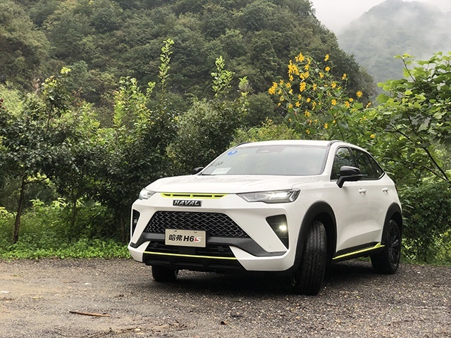 人类高质量运动SUV 深度试驾哈弗H6S