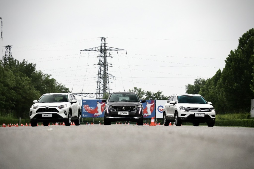 紧凑型SUV“三国杀”：4008VS RAV4 VS途岳