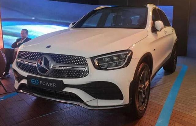 新款奔驰GLC 350e海外实拍 搭载2.0T插电混动系统