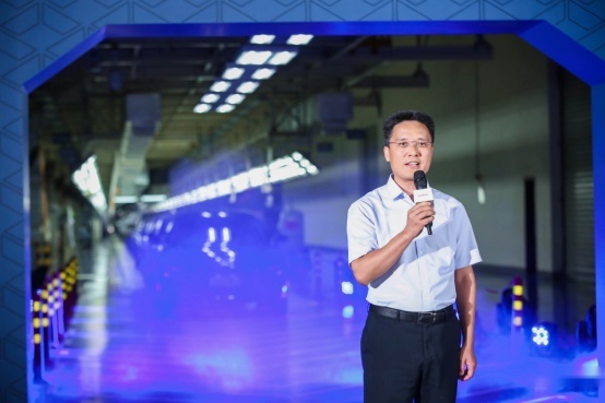 “凡尔赛”成都造，全球销！汽车制造中国中心化成趋势
