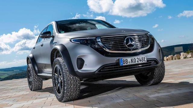 奔驰EQC4×4²概念车官图发布 电动SUV变身越野车