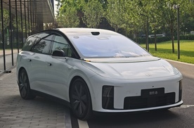 短试理想i8：一改L系列软绵，底盘质感不输50万级SUV