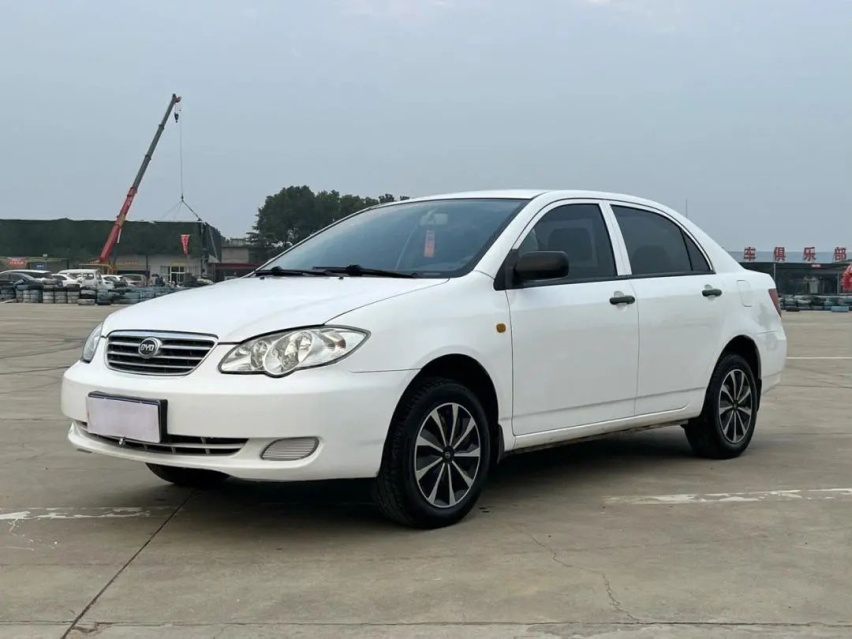 化茧成蝶，中国汽车底盘进化论—底盘解析阿维塔11 VS Model Y