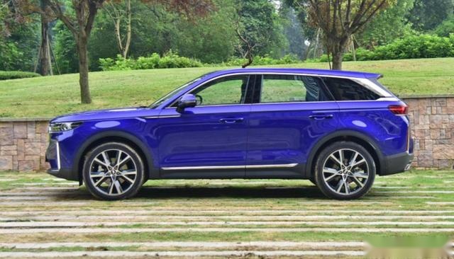 又一款国产中大型SUV，内饰媲美奔驰，15万会卖疯？