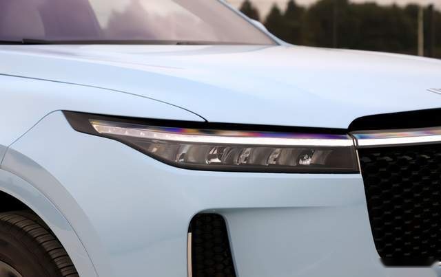 “骄傲”的国产SUV，续航800KM，比X5新能源便宜50万