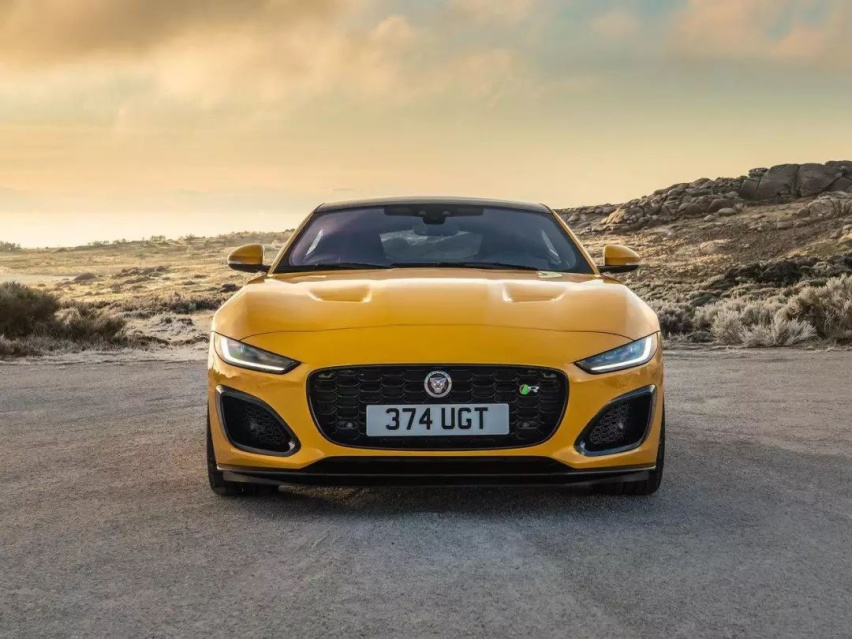 搭5.0T V8，3.7秒破百，捷豹F-Type R性能版