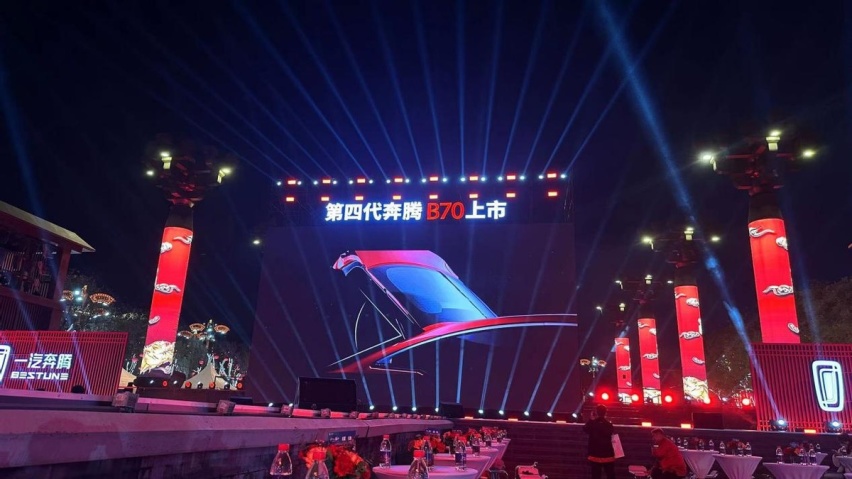 12.99万起！这款国产b级车配置顶、空间大，卷得很！