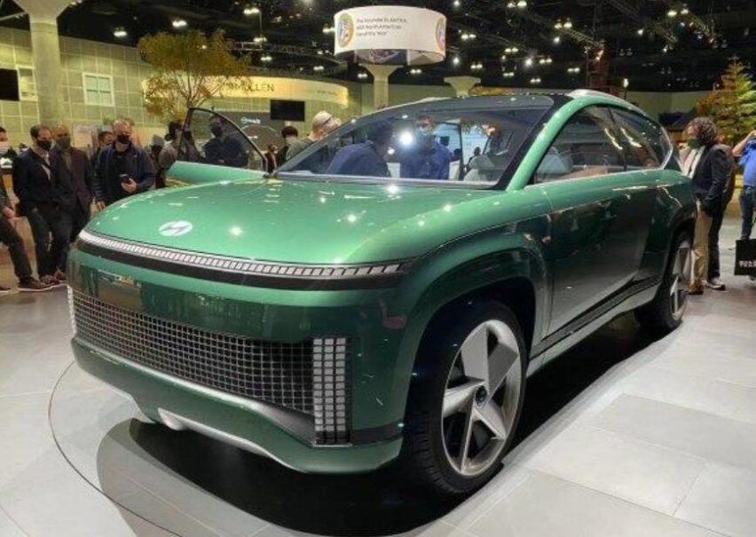 起亚EV9姊妹车！2024年量产发布，现代IONIQ 7伪装谍照曝光