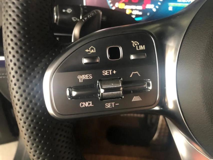 19款奔驰AMG GT50改装23P驾驶辅助系统和前排座椅记