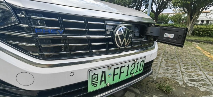 以不变应万变 试驾上汽大众帕萨特PHEV & 途观L PHEV