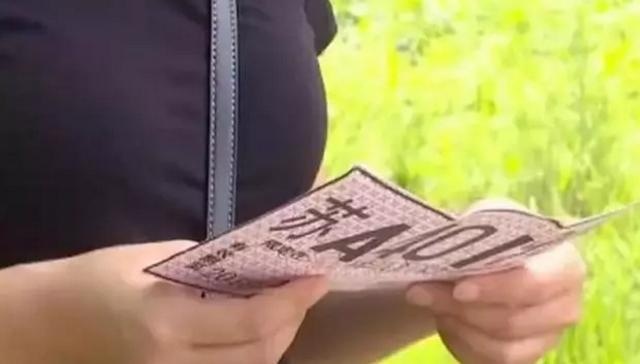 4S店给的临牌也有假？差点被交警扣12分，拘留15天