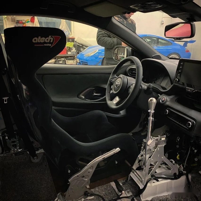 把宝马换成丰田GR Yaris，起因竟是为了一套宽体？