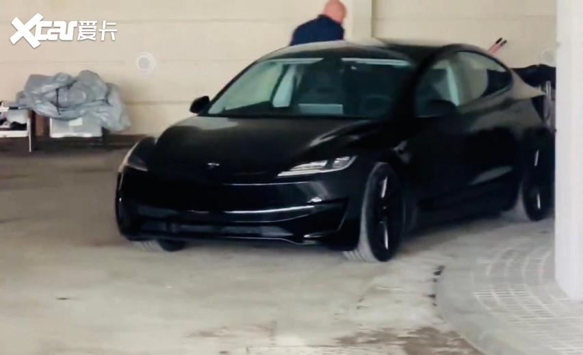 Model 3高性能版实车曝光，外观/动力升级，预计今年二季度推出