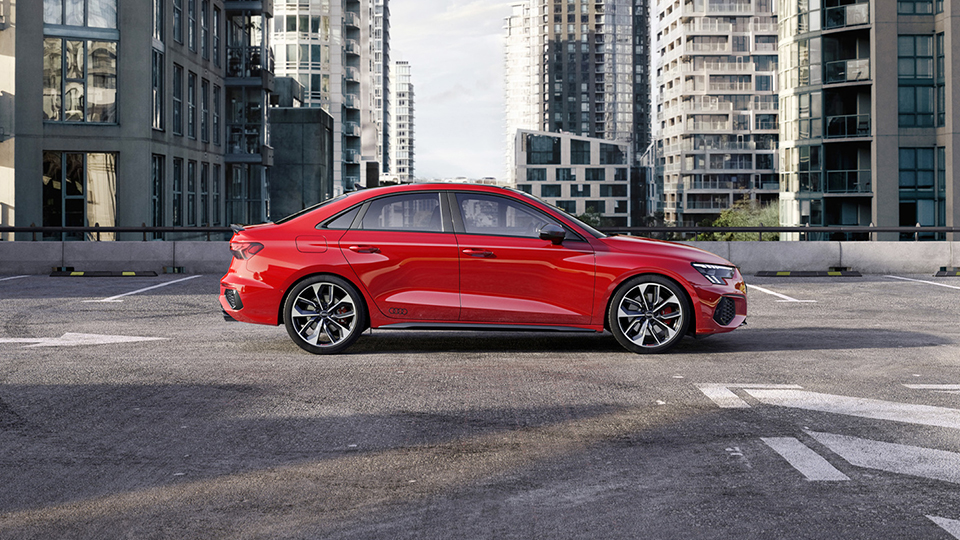 花奧迪A4L的錢買S3,每個(gè)月花2728元養(yǎng)車,圖啥? 花奧迪A4L的錢買S3,每個(gè)月花2728元養(yǎng)車,圖啥?