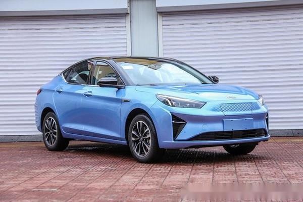 导购丨续航超400Km，不到20万元，这才是它们的关键！