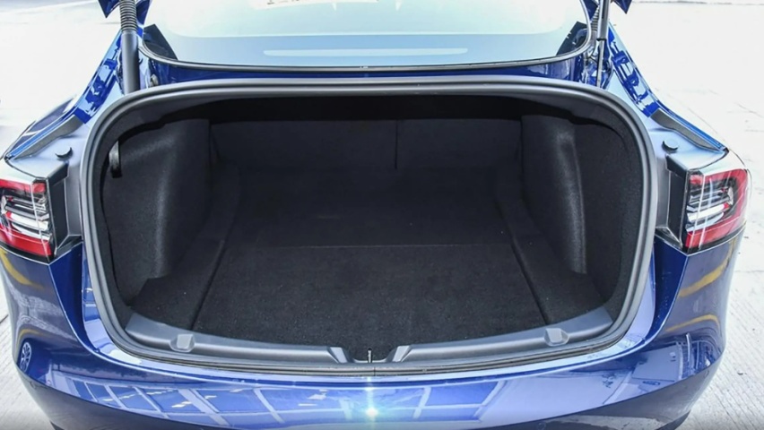 Model 3高性能电动车，搭配固特异e 锐乘轮胎，让你体验未来的驾驶