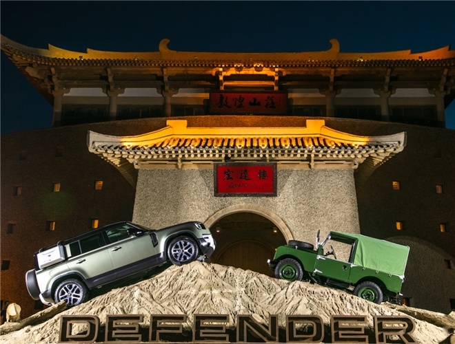 路虎卫士：全能的硬派越野车