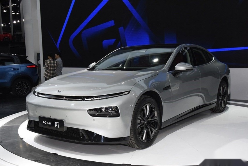 降价引发维权，特斯拉无惧风波，马斯克亲自交付Model 3？