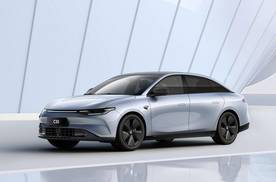 同级唯一800V+激光雷达 2026款零跑C10开启预售：12.98万起