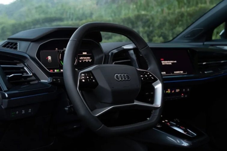 花30万买纯电SUV 奥迪Q4 e-tron 与特斯拉Model Y如