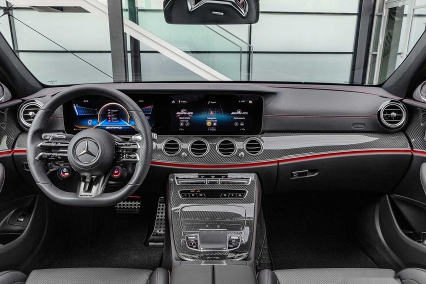 94.82万元 2022款AMG E53上市 取消感应后备箱