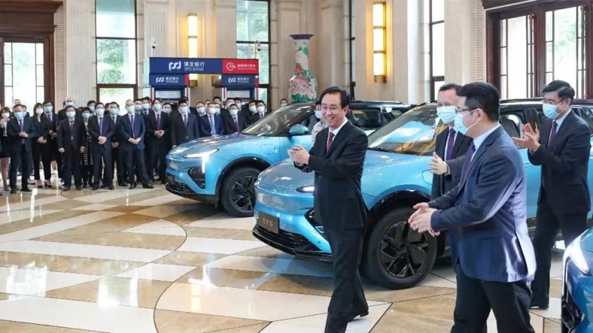 恒驰5订单突破3.7万辆、星途AtlantiX概念车预告图发布…