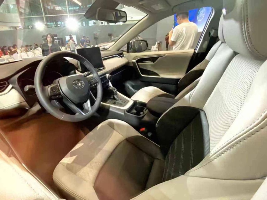 全新紧凑型SUV，丰田威兰达，广州车展首发