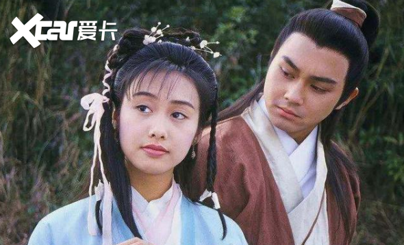 本以为朱茵已经够美了看到和蒋勤勤同框才知道啥叫倾城绝色