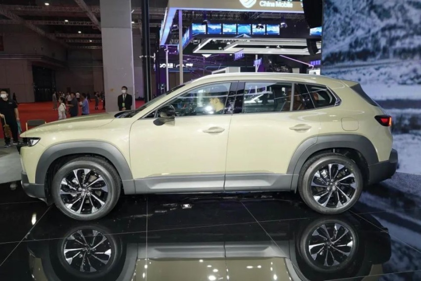 2023上海车展：长安马自达CX-50行也