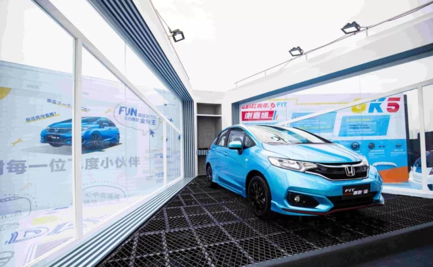 自带套件，它或许是10万以内最运动的自主品牌轿车