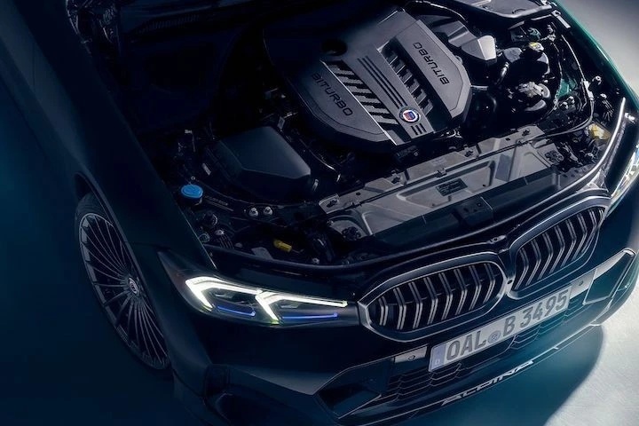 性能或超宝马M3的B3上新：零百3.6s 488马力7百牛米，65万起
