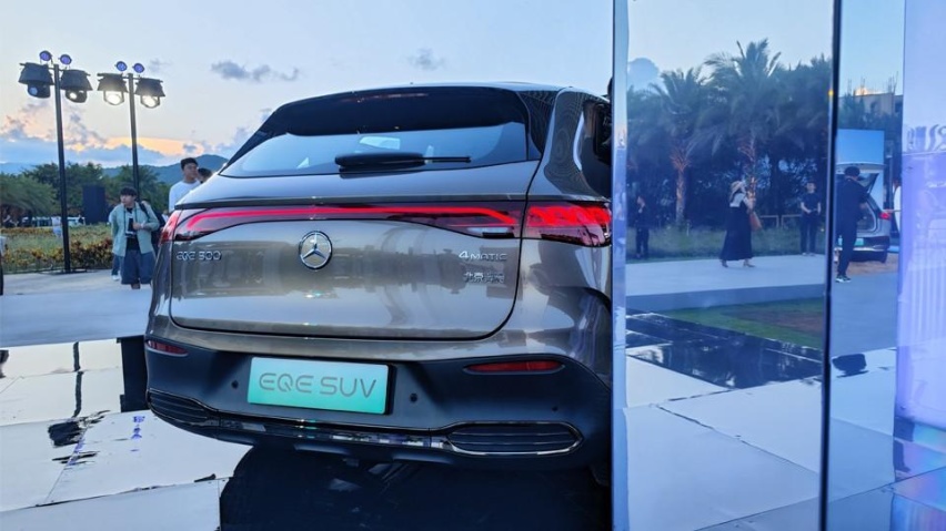 奔驰EQE SUV：解析三电，是真正能跑550公里的电动车？
