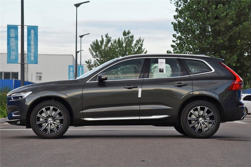 30万豪华中型SUV，XC60/航海家/XT5/NX谁香？