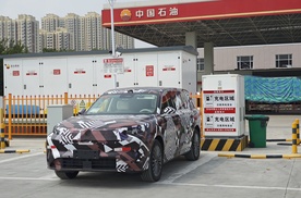 首发解读魏牌全新旗舰SUV：打响“9系技术制高点”的争夺战