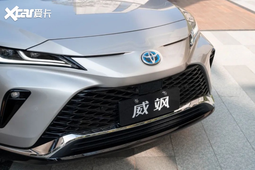 看上一辆丰田SUV 原来可以是因为气质