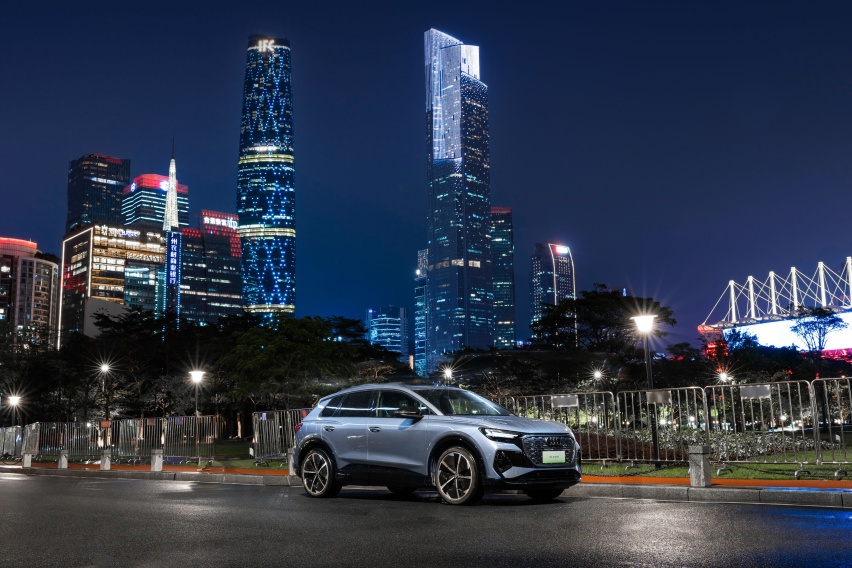 豪华电动时代 依点小编广州体验奥迪Q4 e-tron 500公里生活圈