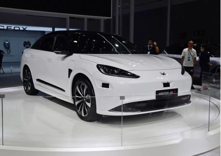 比亚迪宋PLUS DM-i四驱版即将上市;极氪001预计10月下旬交付