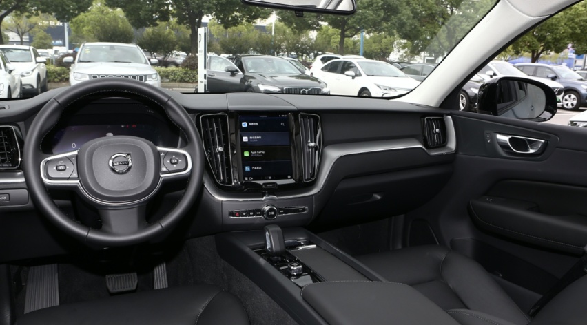 比拼SUV：林肯航海家对决沃尔沃XC60