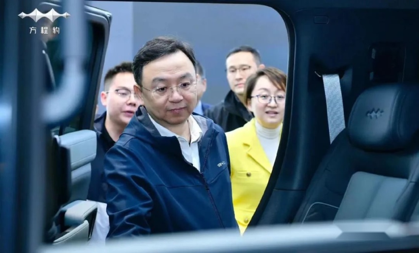 芒格留给中国最大的遗产：切莫低估比亚迪，切莫低估王传福
