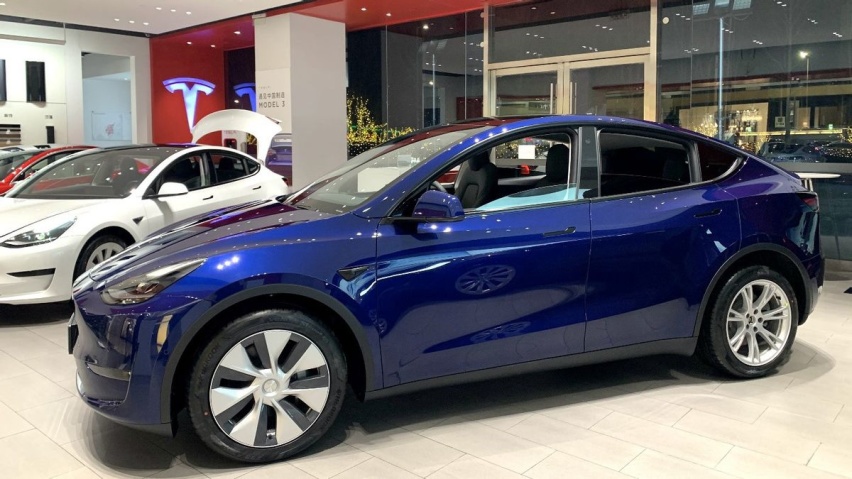 提车要等到明年了，续航545km的特斯拉Model Y新车都变了啥？