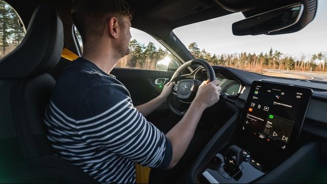 体验全新 Polestar 2：它可不是简单的纯电沃尔沃！