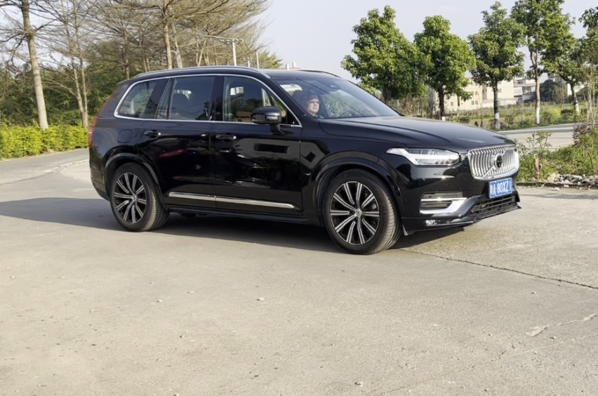 一部好车在手，走遍天下无忧——试驾沃尔沃XC90