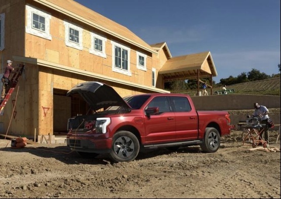 因订单火爆，福特暂停纯电F-150预定