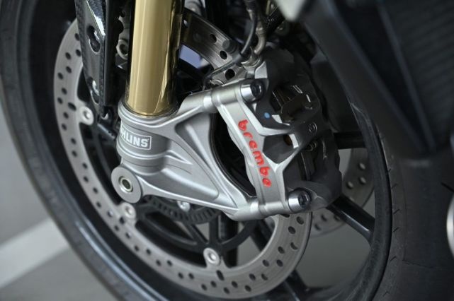 一定要改BREMBO吗？刹车到底要怎么改？