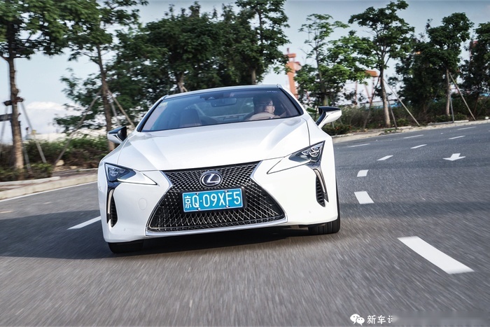 小孩才做选择题 路特斯Evora/雷克萨斯LC500h轻体验