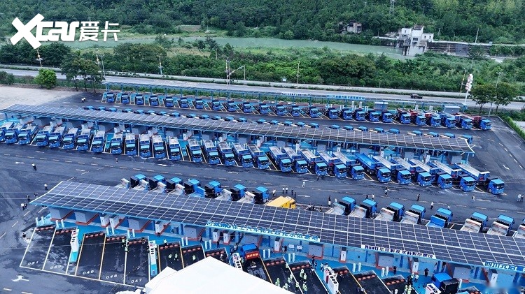 华为超充：以液冷技术引领充电网络高质量建设