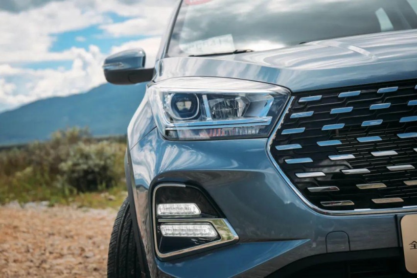 试驾全新瑞虎5x,精致感满分的10万级SUV