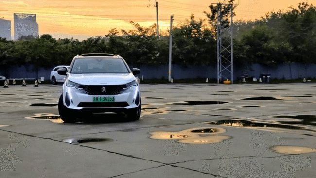 北京最美汽车电影院攻略：标致全新4008给你最全观看指南